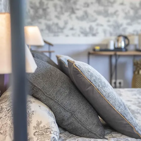 Le Manoir De La Poterie & Hotell