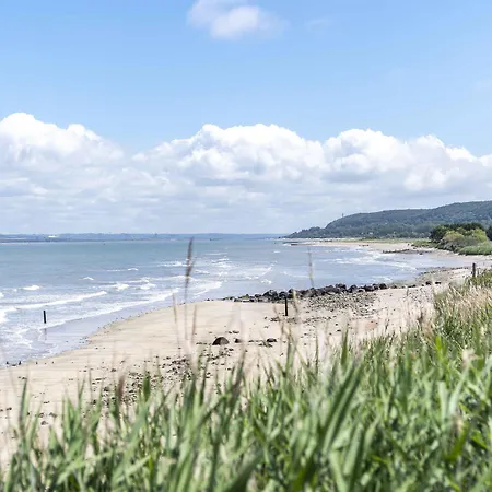 Le Manoir De La Poterie & מלון