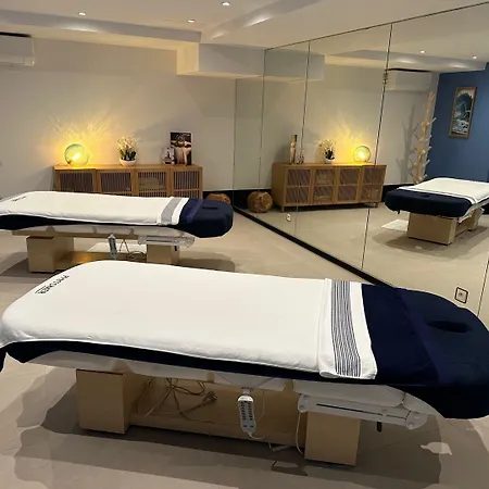 Le Manoir De La Poterie & 4* Cricquebœuf