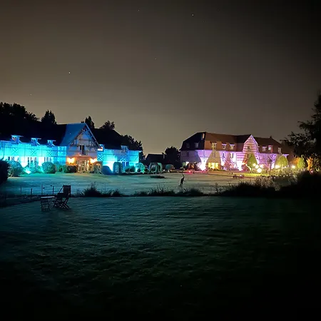 Le Manoir De La Poterie & מלון