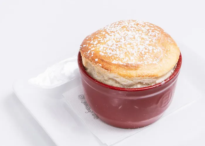 Hotel Le Manoir De La Poterie & Cricquebœuf