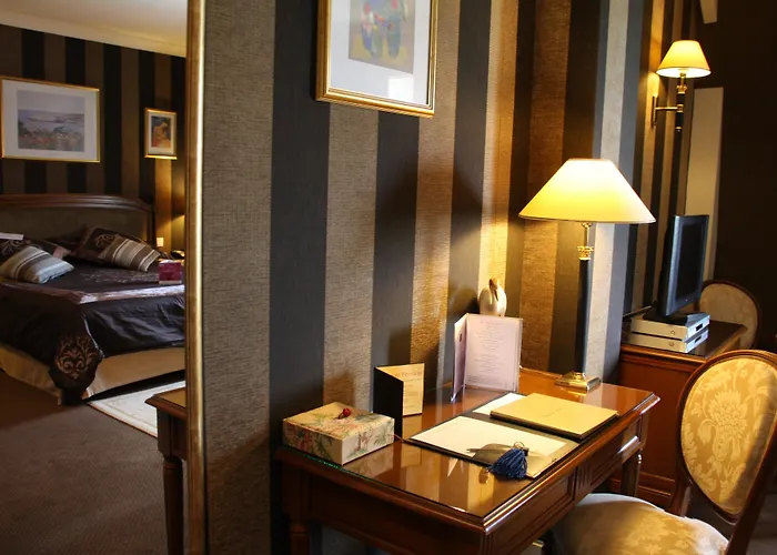 Hotel Le Manoir De La Poterie &