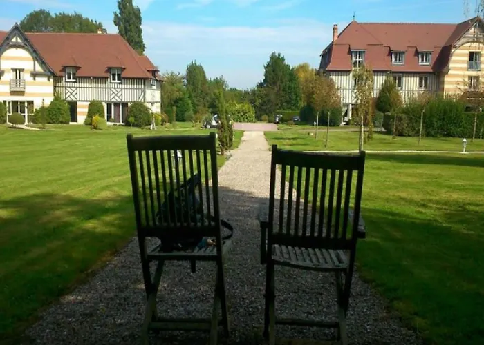 Le Manoir De La Poterie & Cricquebœuf