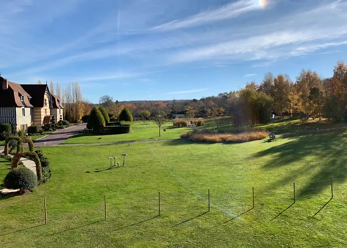 Le Manoir De La Poterie & 4* Cricquebœuf