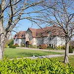 Hotel Le Manoir De La Poterie & Cricquebœuf