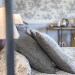 Le Manoir De La Poterie & فندق