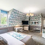 Le Manoir De La Poterie & Hotel
