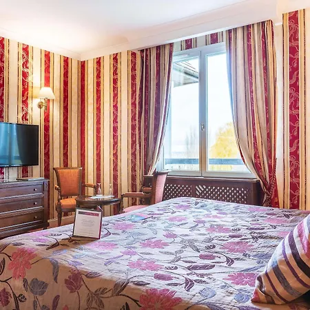 Le Manoir De La Poterie & 4*