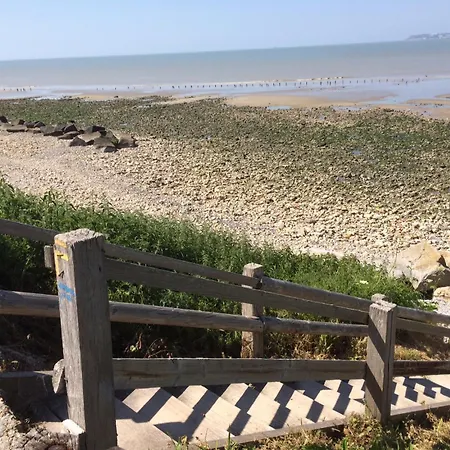 فندق Le Manoir De La Poterie & 4*