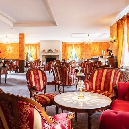 Ξενοδοχείο Le Manoir De La Poterie & 4*