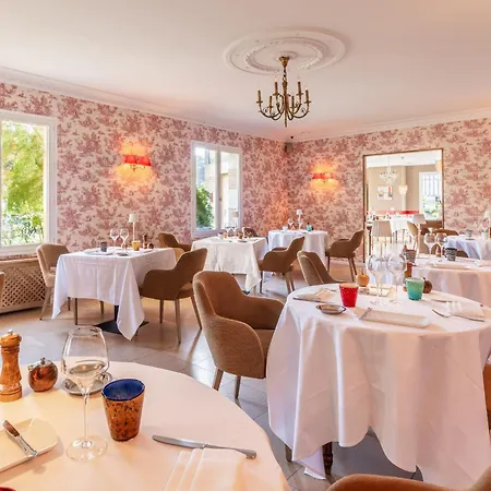 Le Manoir De La Poterie &