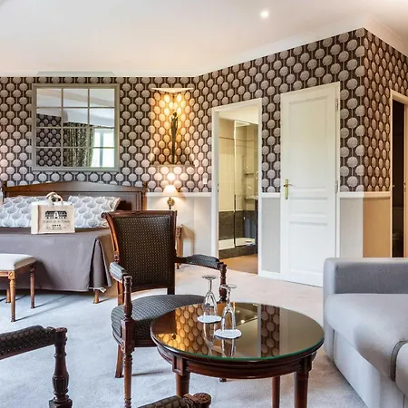 Le Manoir De La Poterie & Ξενοδοχείο 4*