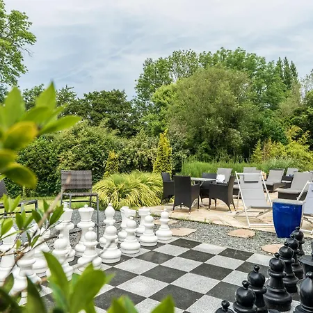 Le Manoir De La Poterie & Hotell 4*