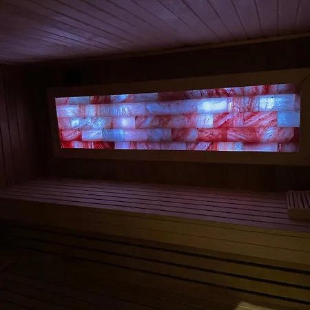 Le Manoir De La Poterie & فندق