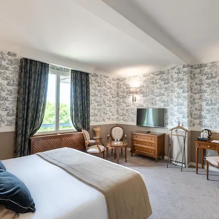 Le Manoir De La Poterie & 4* Cricqueboeuf
