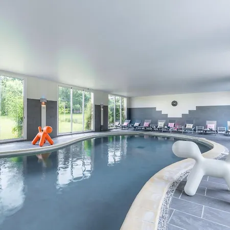 Le Manoir De La Poterie & Otel 4*