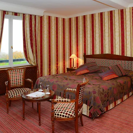 Le Manoir De La Poterie & فندق