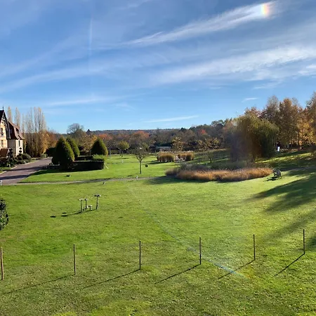 Le Manoir De La Poterie & 4* Cricquebœuf