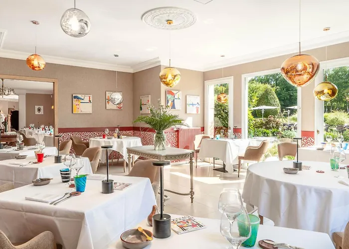 Le Manoir De La Poterie&spa Hotel 4*