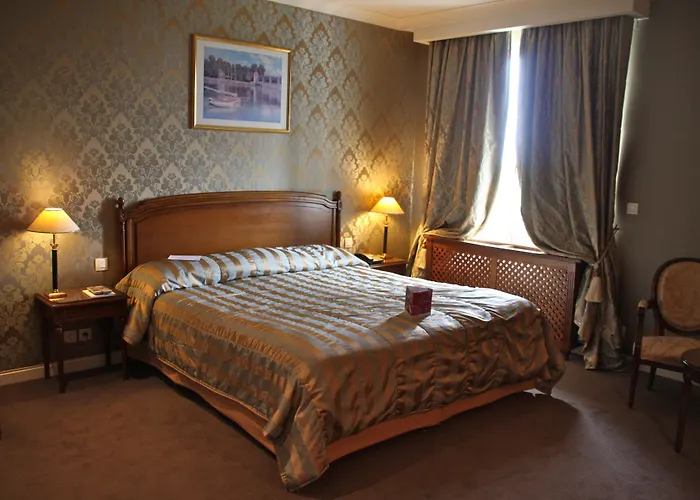 Le Manoir De La Poterie&spa Hotel Cricquebœuf