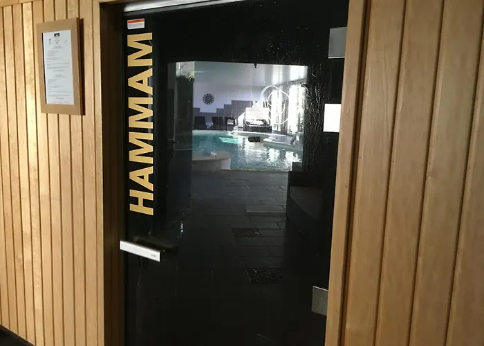 Le Manoir De La Poterie & Отель 4*