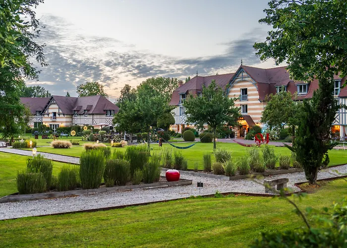 Le Manoir De La Poterie & Отель